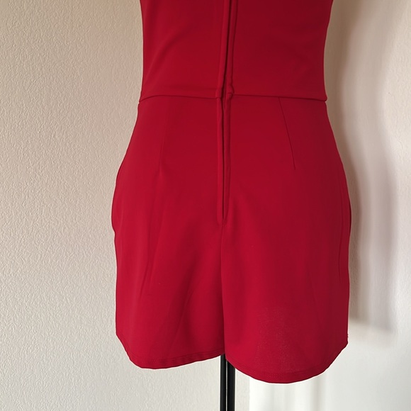 Red Romper, Size Small Like new - Picture 7 of 10